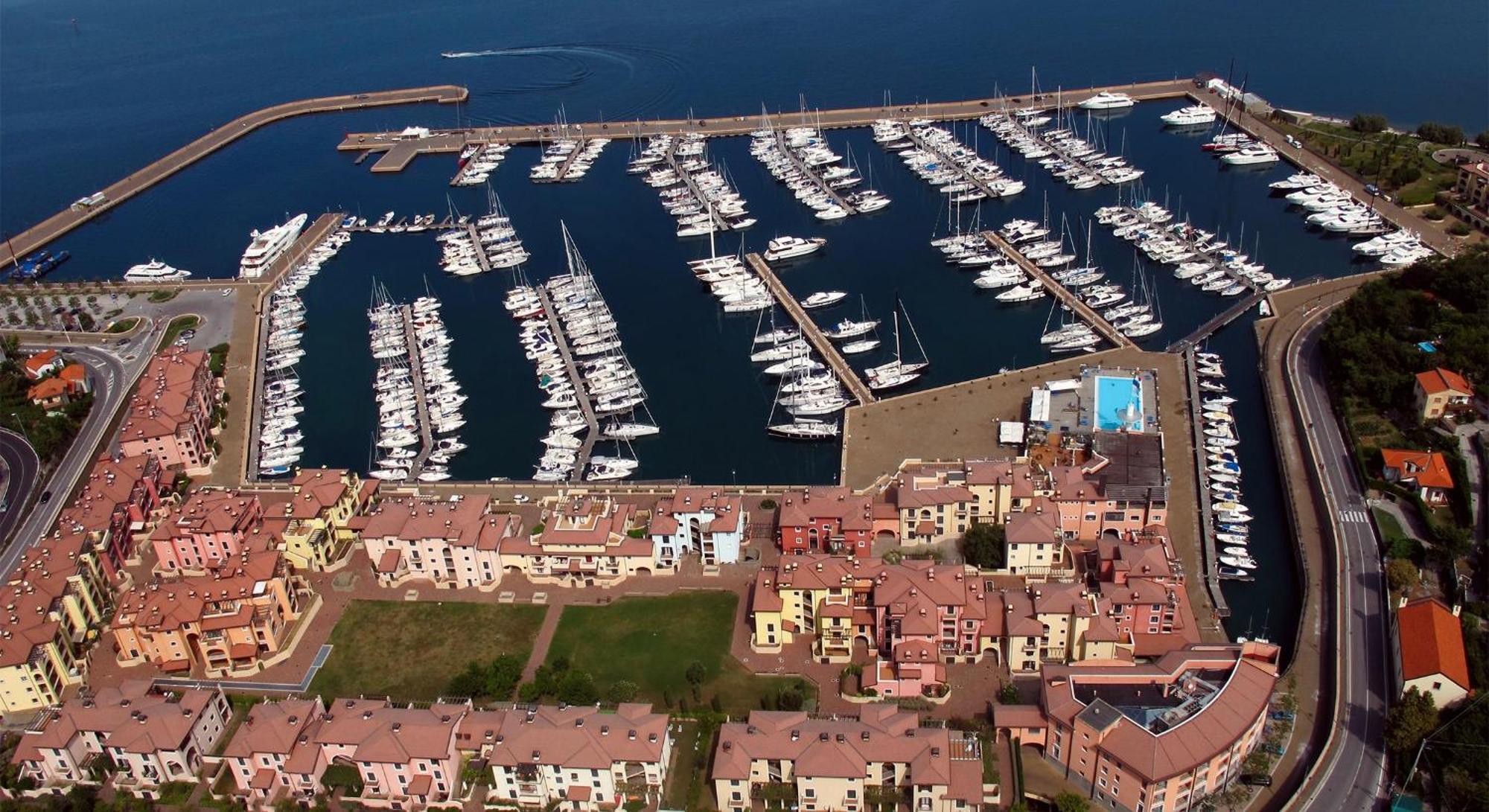 Apartment Aurelia Múggia Zewnętrze zdjęcie